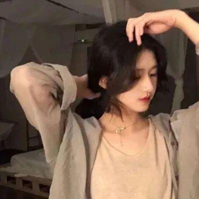 莱斯莉·琼斯：时间机器